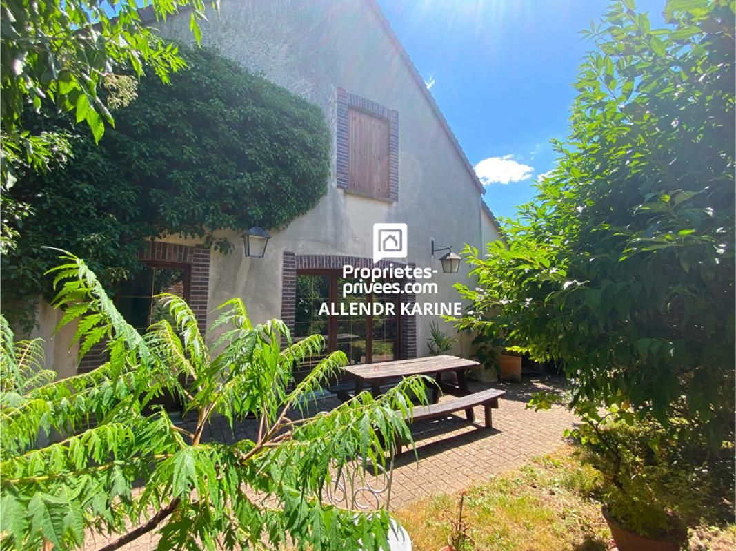 Maison Brannay 11 pièce(s) 220 m2