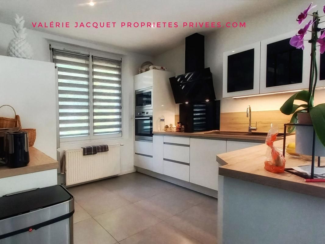 Maison Coutras plain pied proximité commodités