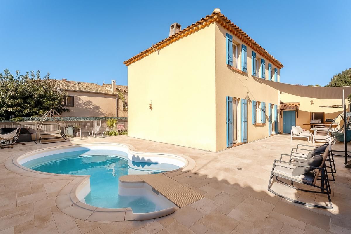 Maison avec piscine, garage - Six Fours Les Plages