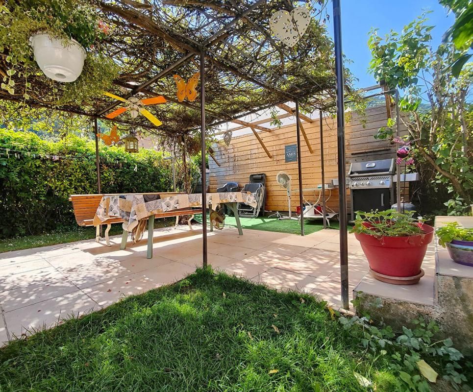 Maison Villard Bonnot 87 m² avec grand garage