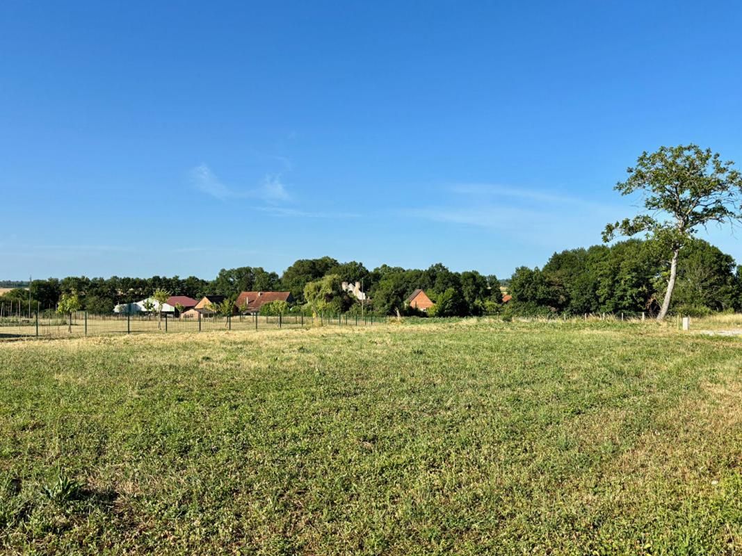 Terrain constructible Pourlans 773 m2