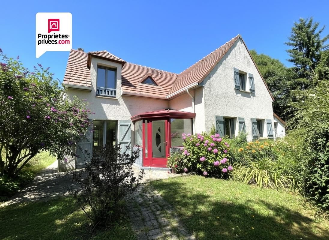 Maison 164m2 4 chambres sous-sol 90m2 total jardin 1500m2 425000 FAI
