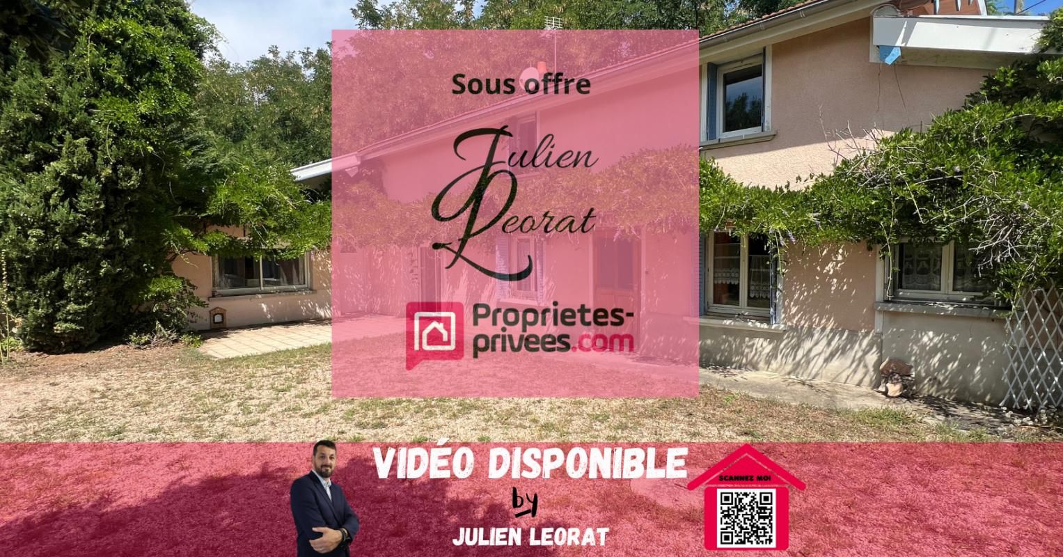 Maison indépendante avec terrain et dépendances à Lapeyrouse-Mornay