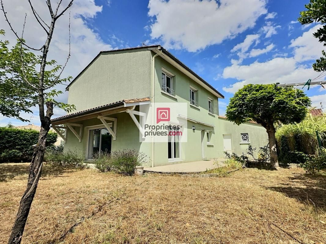 DEPT 33 - MERIGNAC  - Maison 6 pièce(s) 135 m2 avec jardin de 492m2 et un garage de 25m2