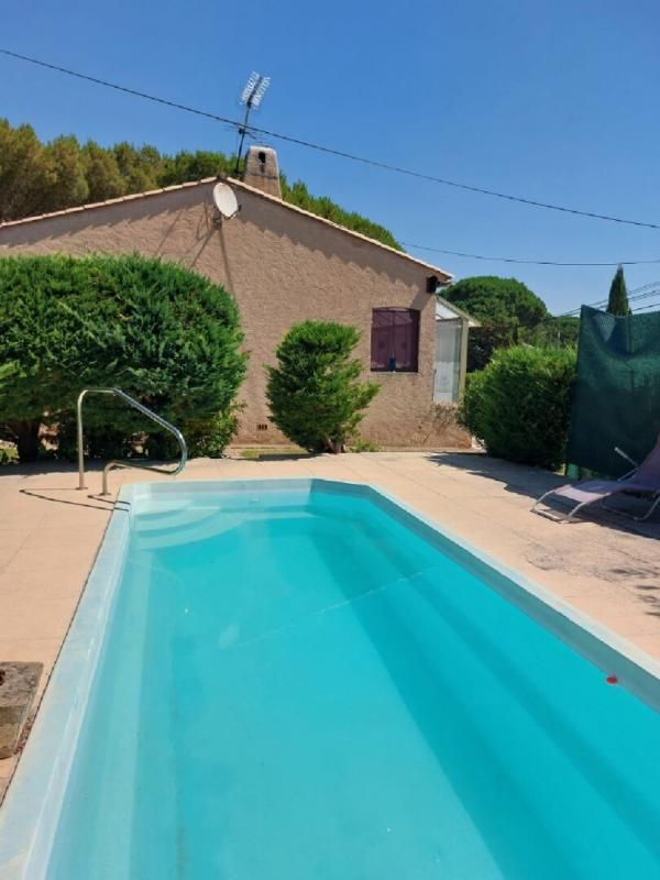 Vidauban, Villa 4 pièce(s), sur 1200 m2 jardin avec garage et piscine