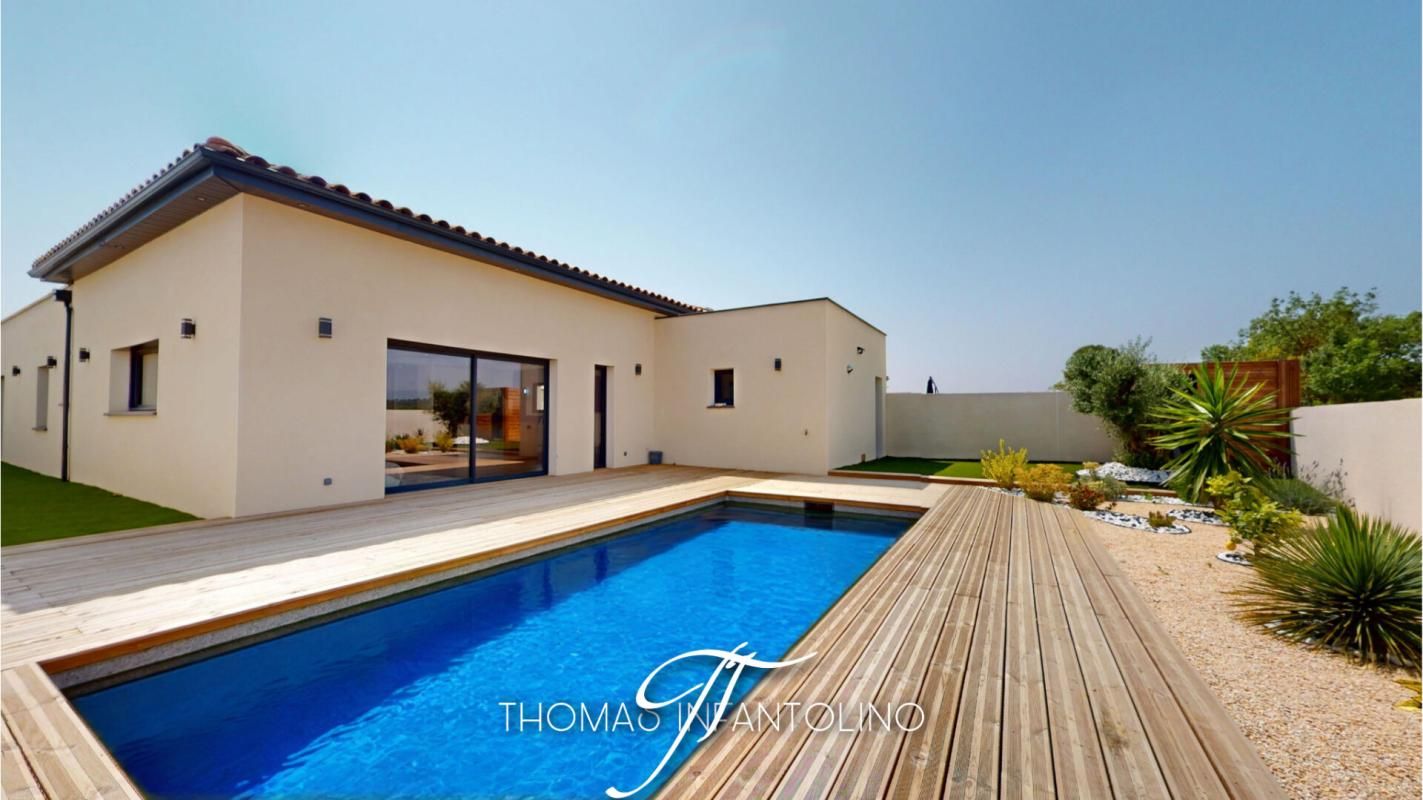 EN EXCLUSIVITE - VILLA 130 M2 - 3 CHAMBRES - SALLE DE BAIN - SALLE D'EAU - GARAGE - PISCINE