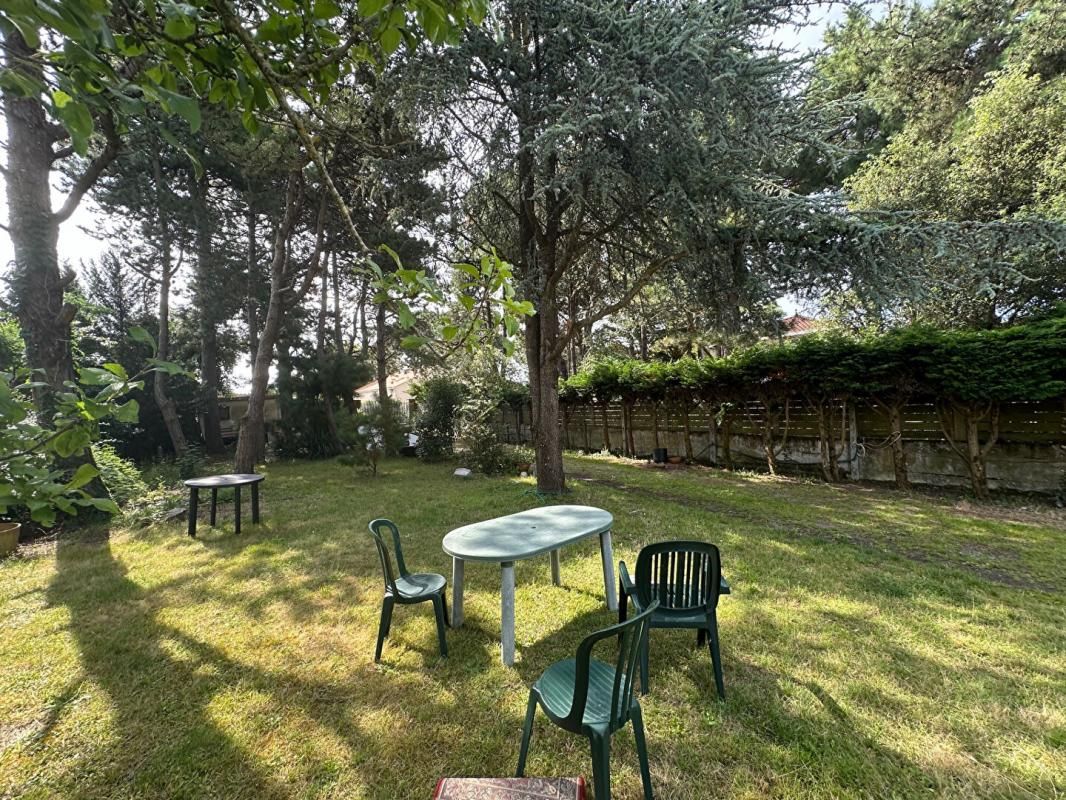 Les moutiers 44760  A rénover