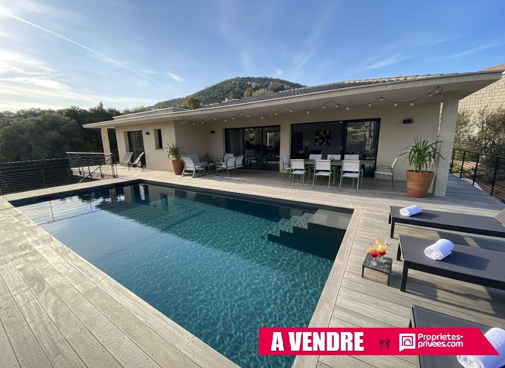 Villa T5 avec piscine - STE LUCIE DE PORTO-VECCHIO (CORSE DU SUD) 20144 - FRANCE