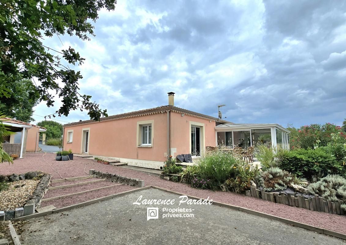 Maison avec garage double piscine