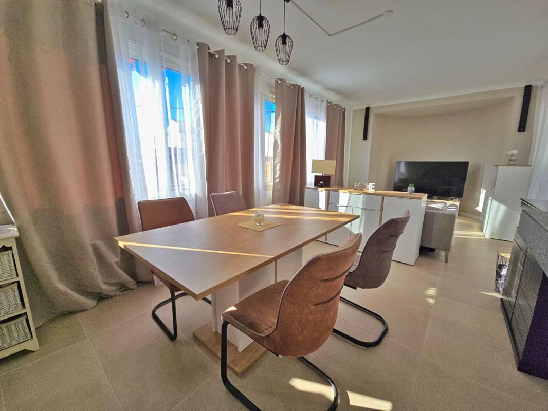 Appartement Vallauris 4 pièce(s) 103 m2