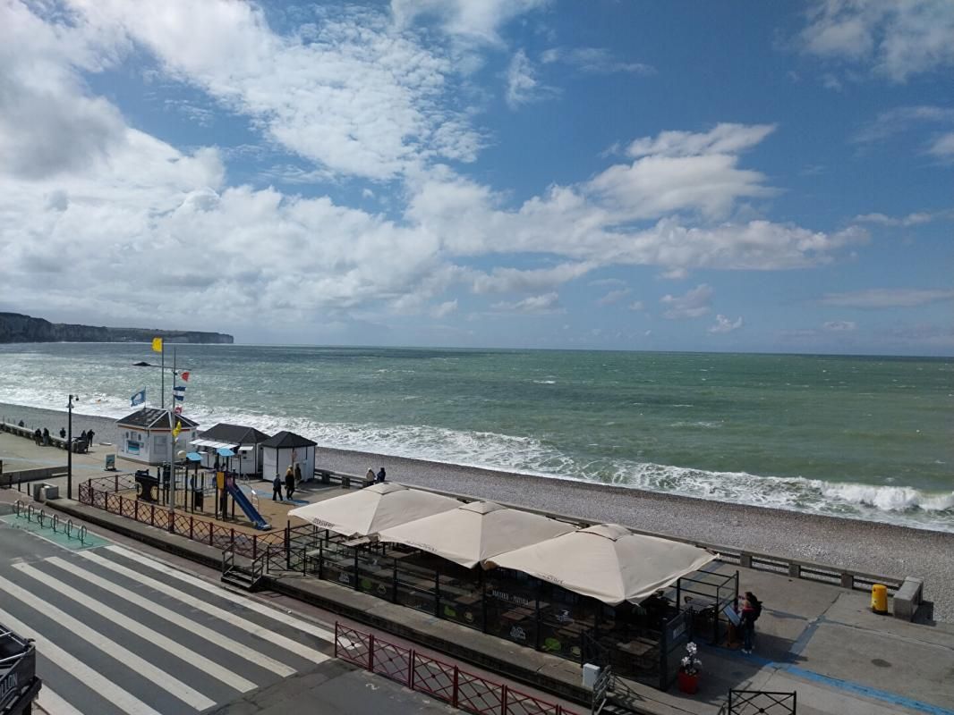 Fécamp plage  ensemble de deux appartements en duplex vue mer