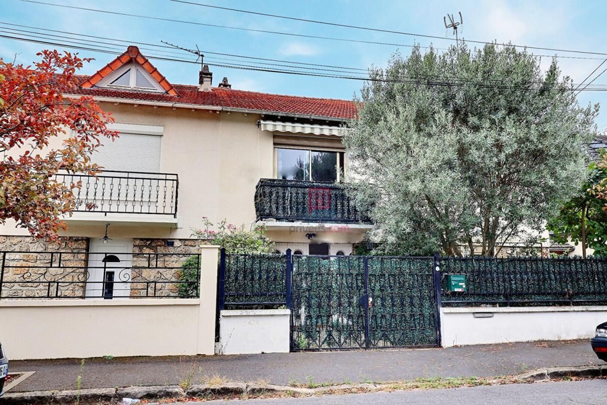 Maison Familiale à Draveil 6 pièces 115 m2 + sous-sol complet et jardin