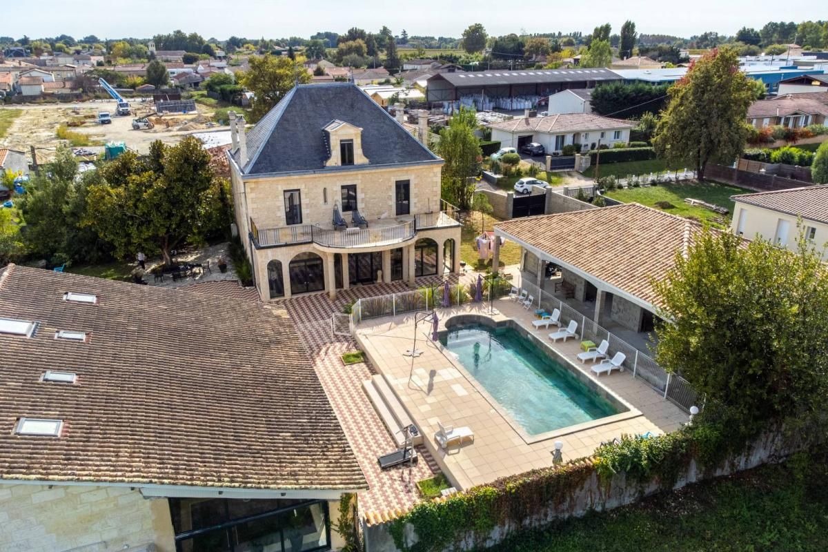 SECTEUR BORDEAUX : Propriété de prestige, Domaine hôtelier
