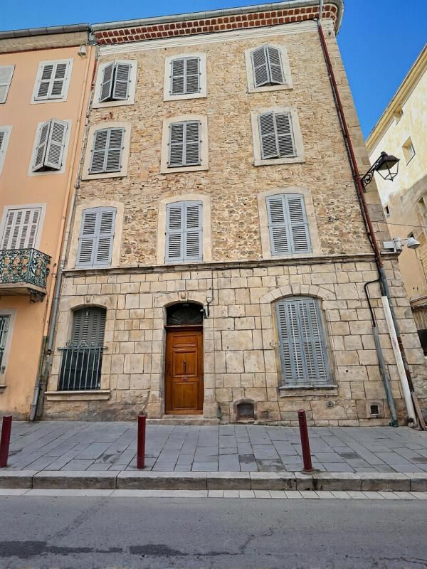 Immeuble Draguignan 5 Appartements 225 m2
