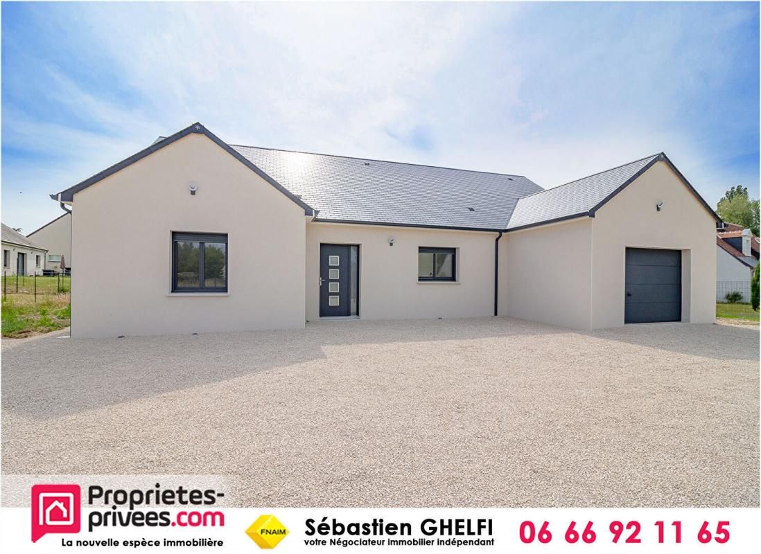 maison de plain-pied-grande pièce de vie-3 chambres dont 1 suite-grand garage-