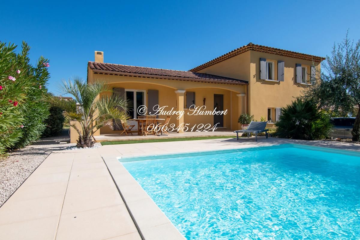 SOUS COMPROMIS :PIERREVERT, environnement paisible pour cette VILLA de 148 m² de bâti avec piscine sur un joli terrain de 1000 m²