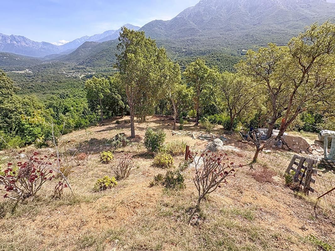 Terrain avec permis de construire à TAVACO