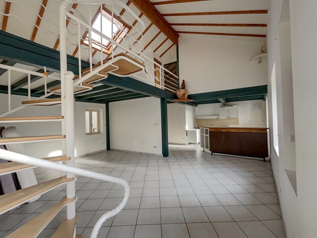 Appartement 3 pièce(s) 87 m2