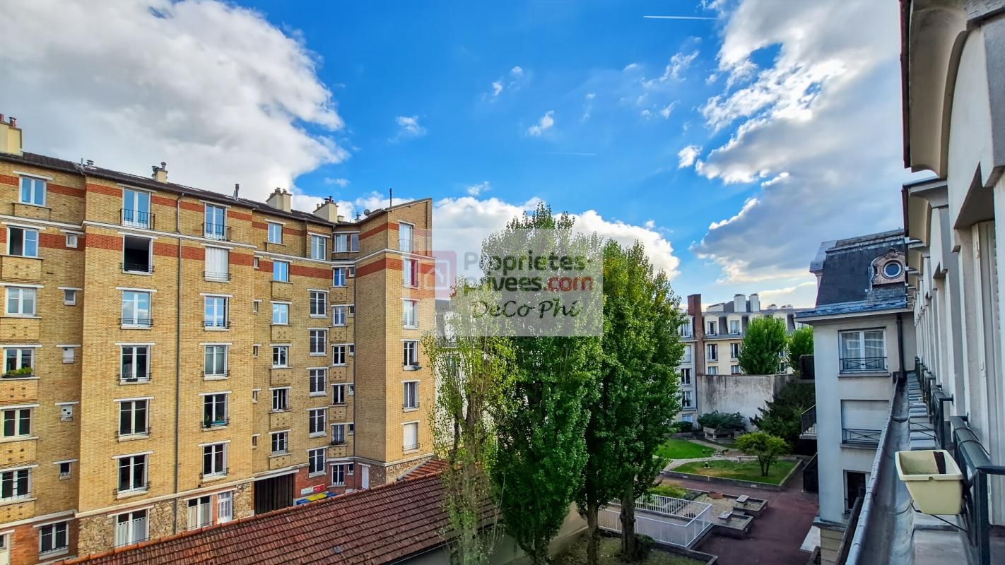 Versailles Ermitage 100 m2 lumineux et calme 4 pièces Place de la Loi