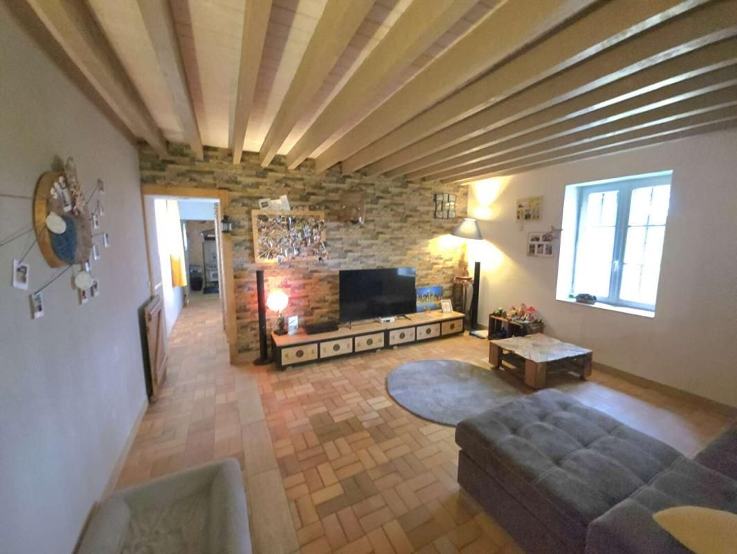 61390 BRULLEMAIL maison 140 m² plus maisonnette 50 m² sans travaux, terrain 28.284 m
