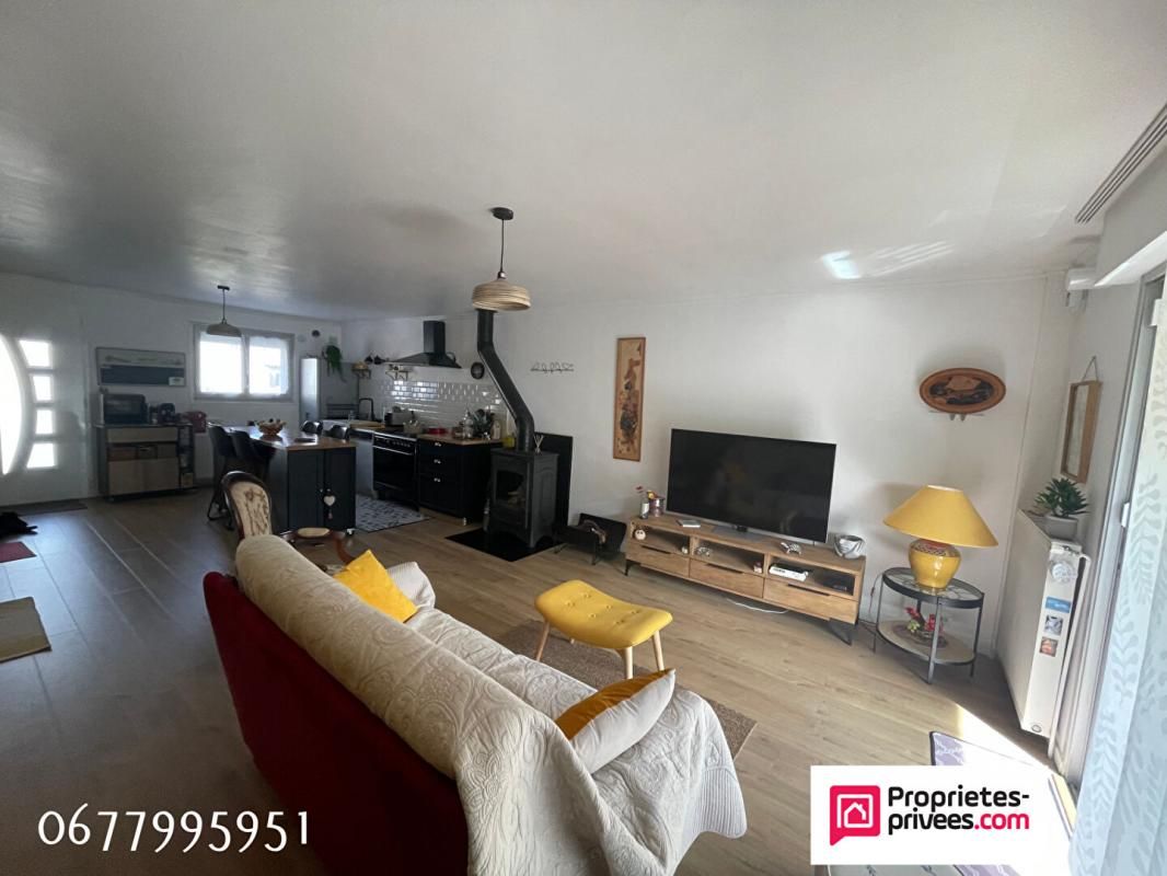 Maison 4 pièce(s) 64.51 m2 2 CHAMBRES 1 PIECE A VIVRE 1 GARAGE 41 M2