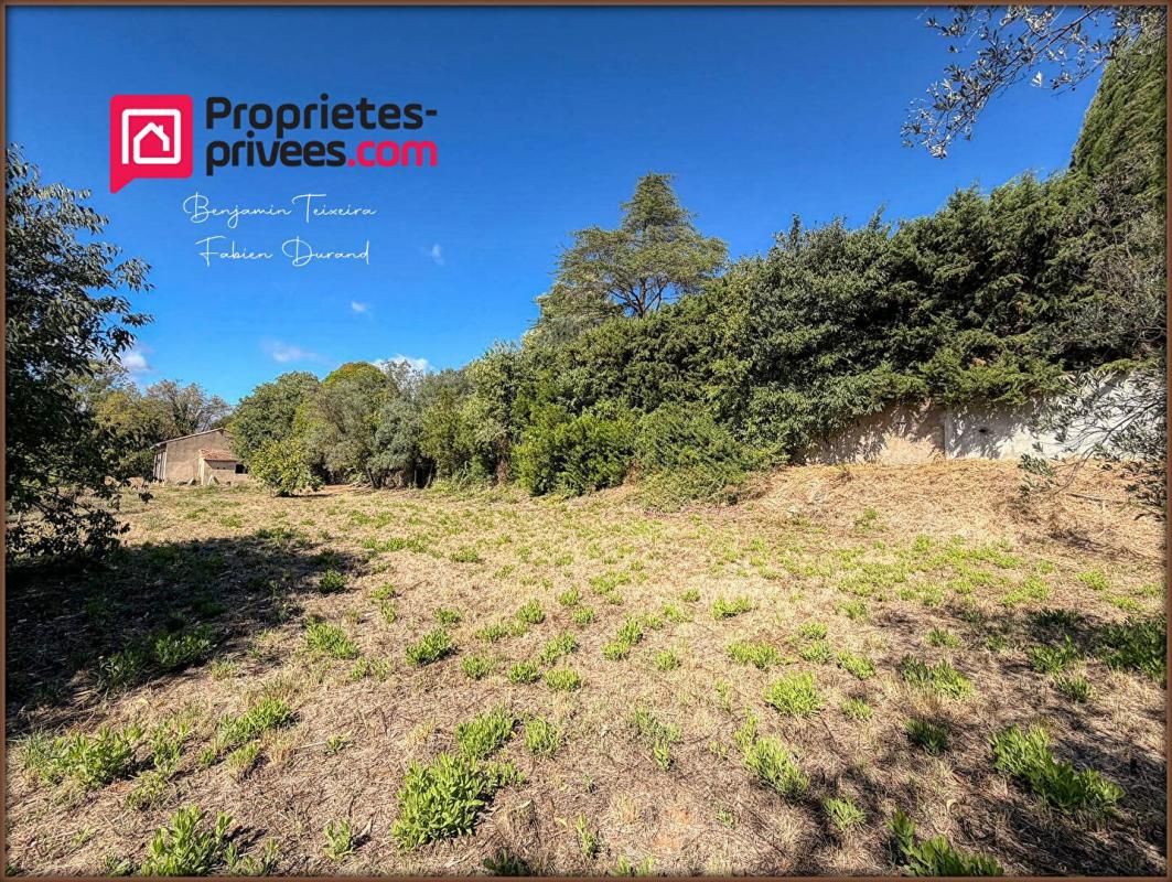 Terrain constructible, plus de 1500 m², Localisation : Draguignan (83300) â Avenue de la Grande Armée