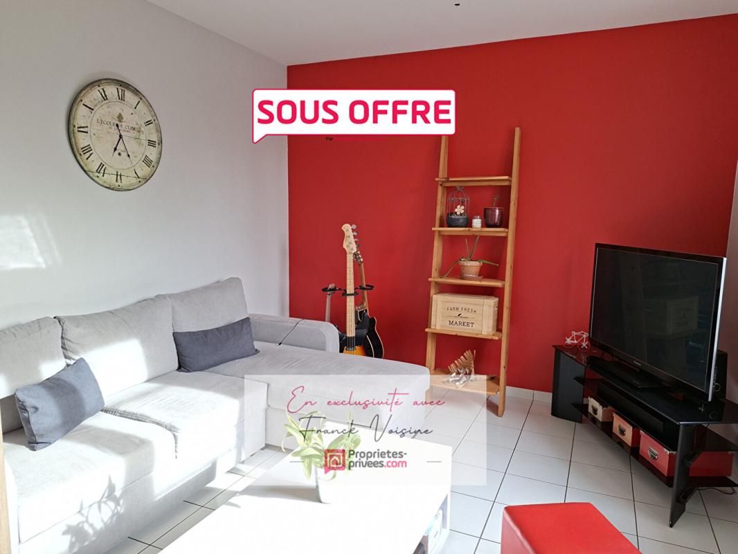 A VENDRE en EXCLUSIVITE aux Herbiers - Maison de 78 m2 sur sous-sol avec 1 chambre et 1 bureau sur un terrain de 398 m2 env