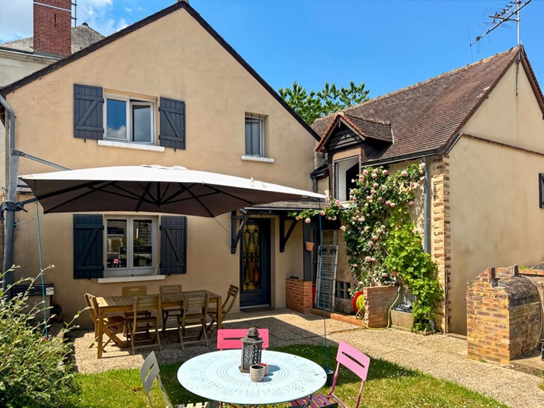 Maison Parce Sur Sarthe 6 pièce(s) 114 m2