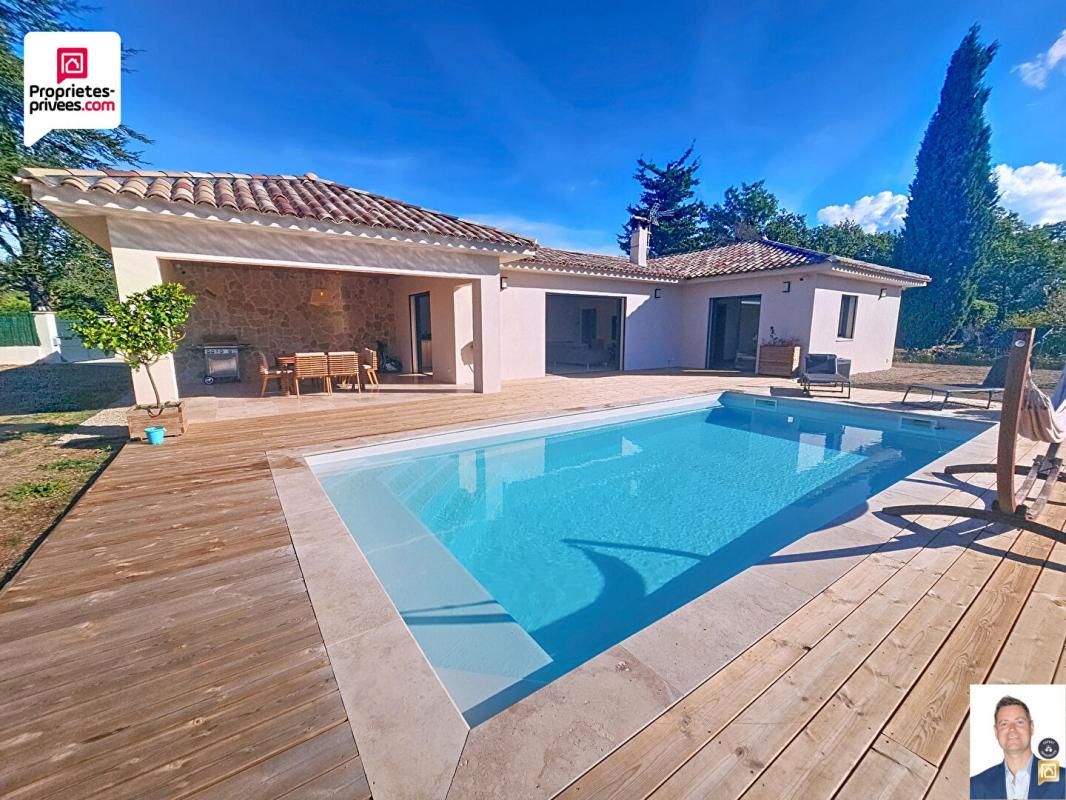 VILLA CONTEMPORAI?NE RECENTE D'ENVIRON 140 M2 AVEC PISCINE, GARAGE et TERRAIN PAYSAGER DE 1700 M2