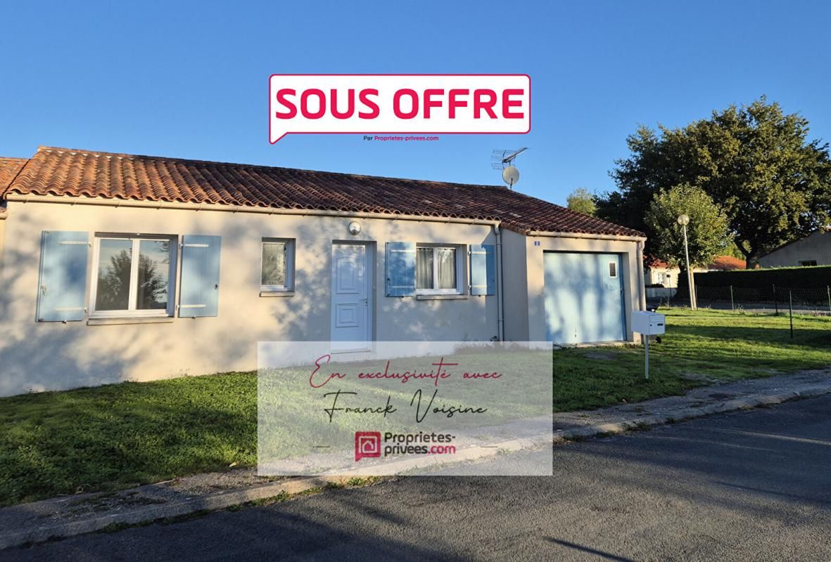 Maison A VENDRE en EXCLUSIVITE à Saint Prouant, Maison de plain-pied de 80 m2 env avec 3 chambres sur parcelle de 437 m2 env