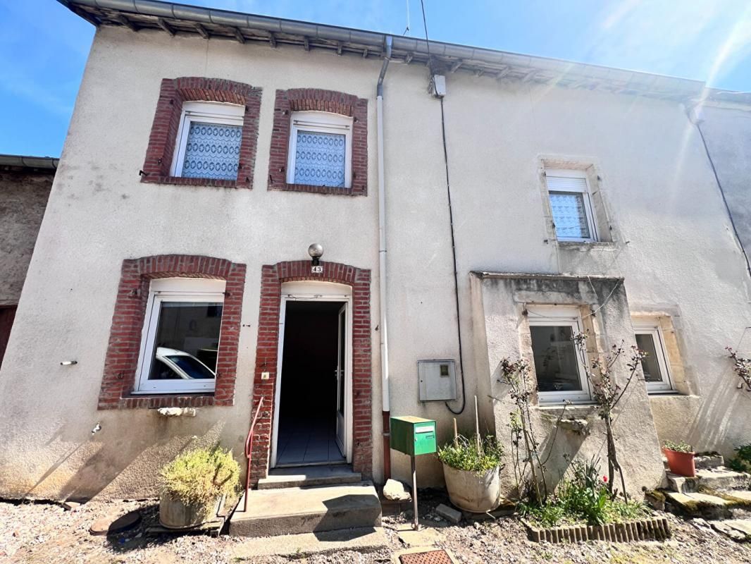 70130 - SEVEUX-MOTEY - Maison à rénover de 72m² - Prix : 35000 honoraires charge vendeur