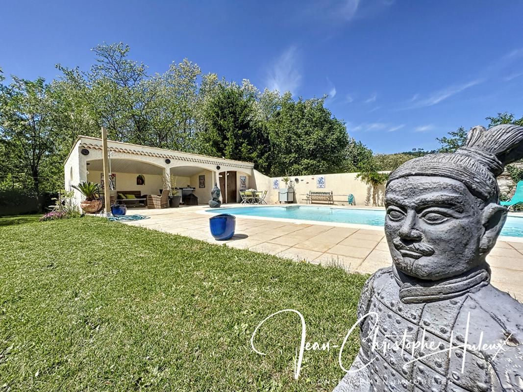 30500 SAINT-AMBROIX Villa Familiale avec Piscine