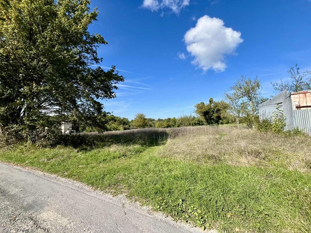 Terrain Bourdeilles 3027 m2
