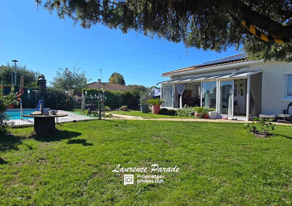 MAISON DE PLAIN-PIED ? 134 M² ? PROCHE BERGERAC ? PISCINE ?