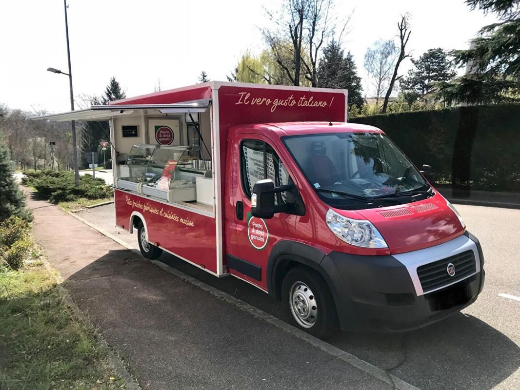 FOOD TRUCK ITALIEN, EMPLACEMENTS et LABORATOIRE