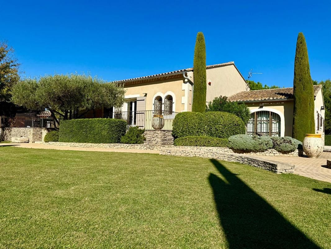 À vendre - Propriété d'exception aux portes de Saint-Rémy-de-Provence