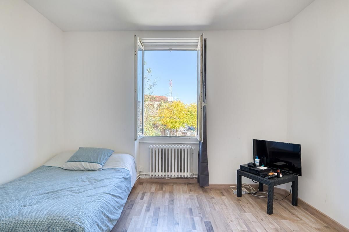 Maison Decines Charpieu 4 pièce(s) 94.75 m2