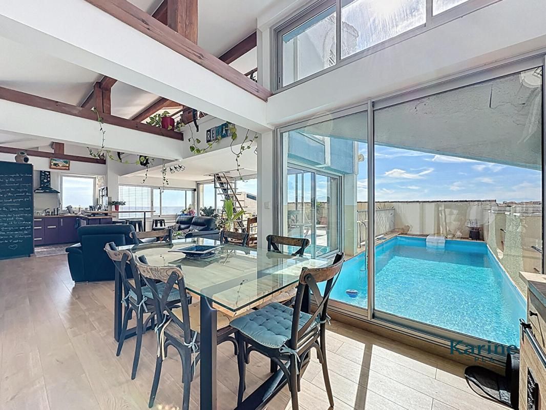 Duplex avec Rooftop, piscine et vue mer à Saint Pierre La Mer