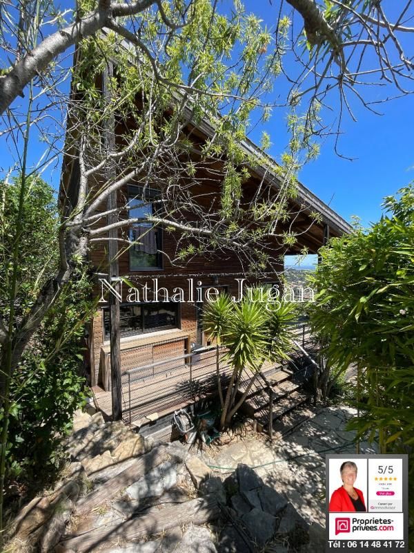 OLLIOULES - Maison d'architecte 4 pièce(s) 145 m2 avec vue exceptionnelle