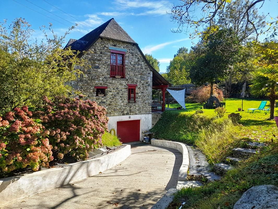 Demeure de 106m2 sur un grand jardin paysager