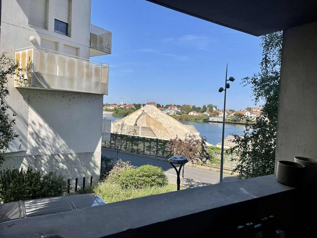 CHOISY-LE-ROI Appartement 3 pièce(s) 55 m2 avec balcon 3