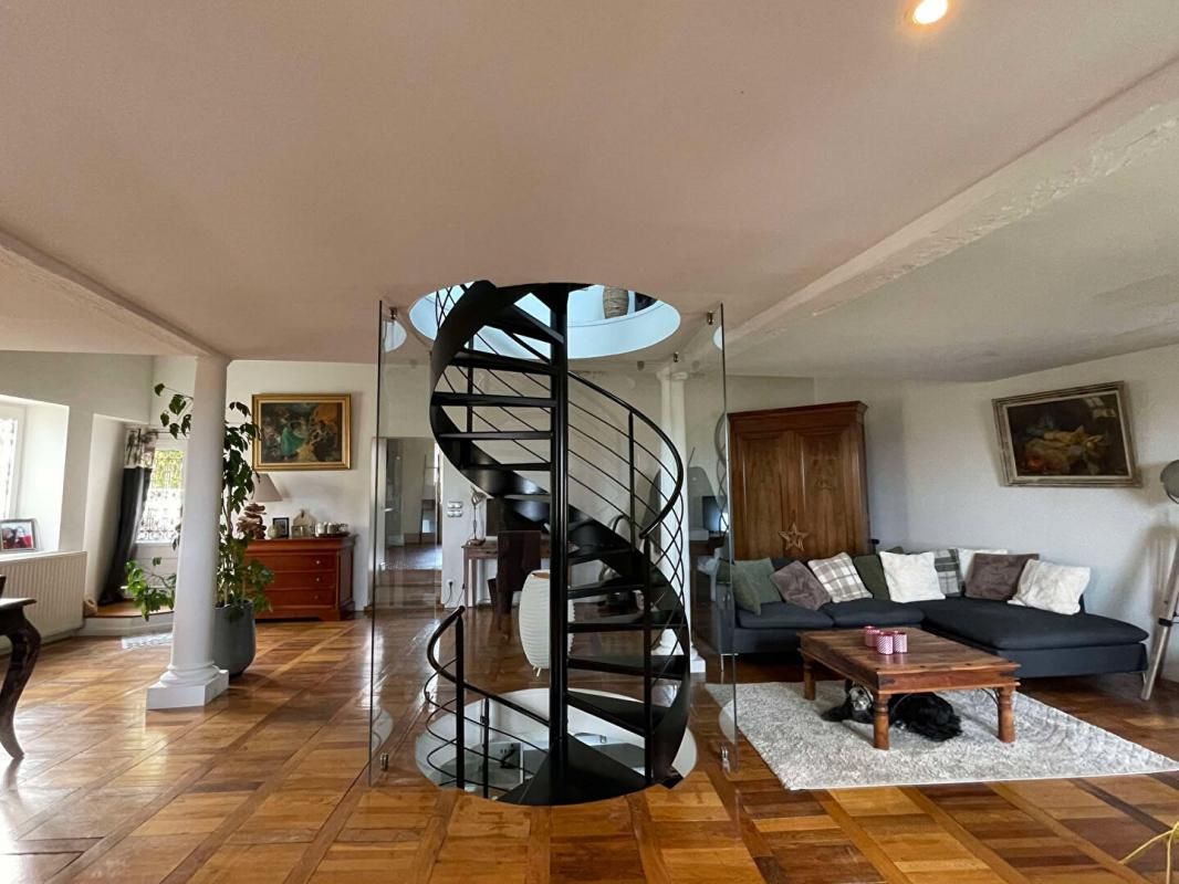 Maison Trelins 5 pièces 164 m2