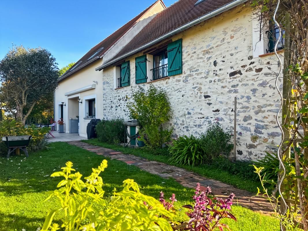 Maison Ballee 8 pièce(s) 179 m2