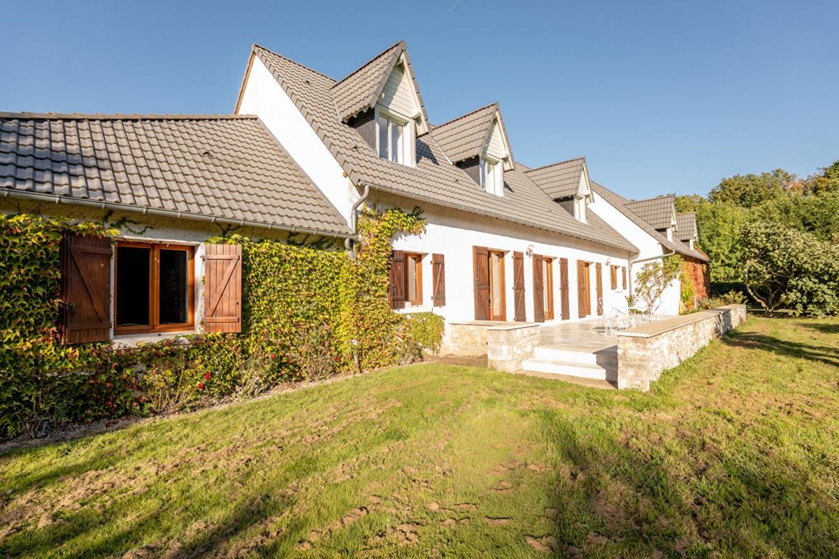 LIEUX UNIQUES ® x PROPRIÉTÉS PRIVÉES PROPOSE TRES BELLE MAISON CONTEMPORAINE DE 306 M² - SUR LISLE - 11KM GARE TGV VENDÔME