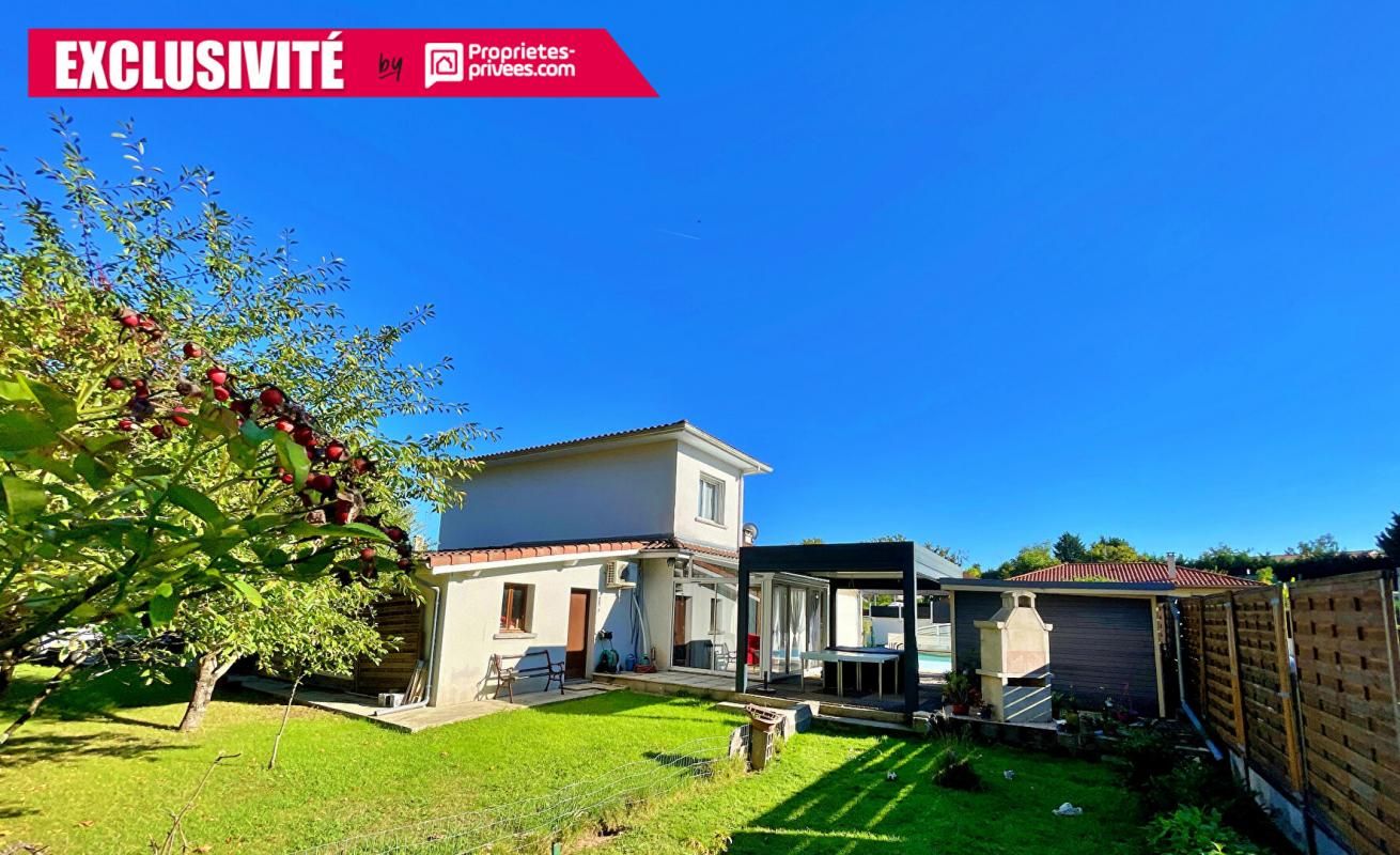 Maison Artigues Pres Bordeaux 6 pièce(s) 150 m2 Piscine jardin Garage