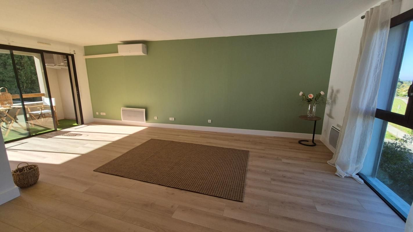 Appartement Carpentras 3 pièce(s) 73.4 m2 185 000