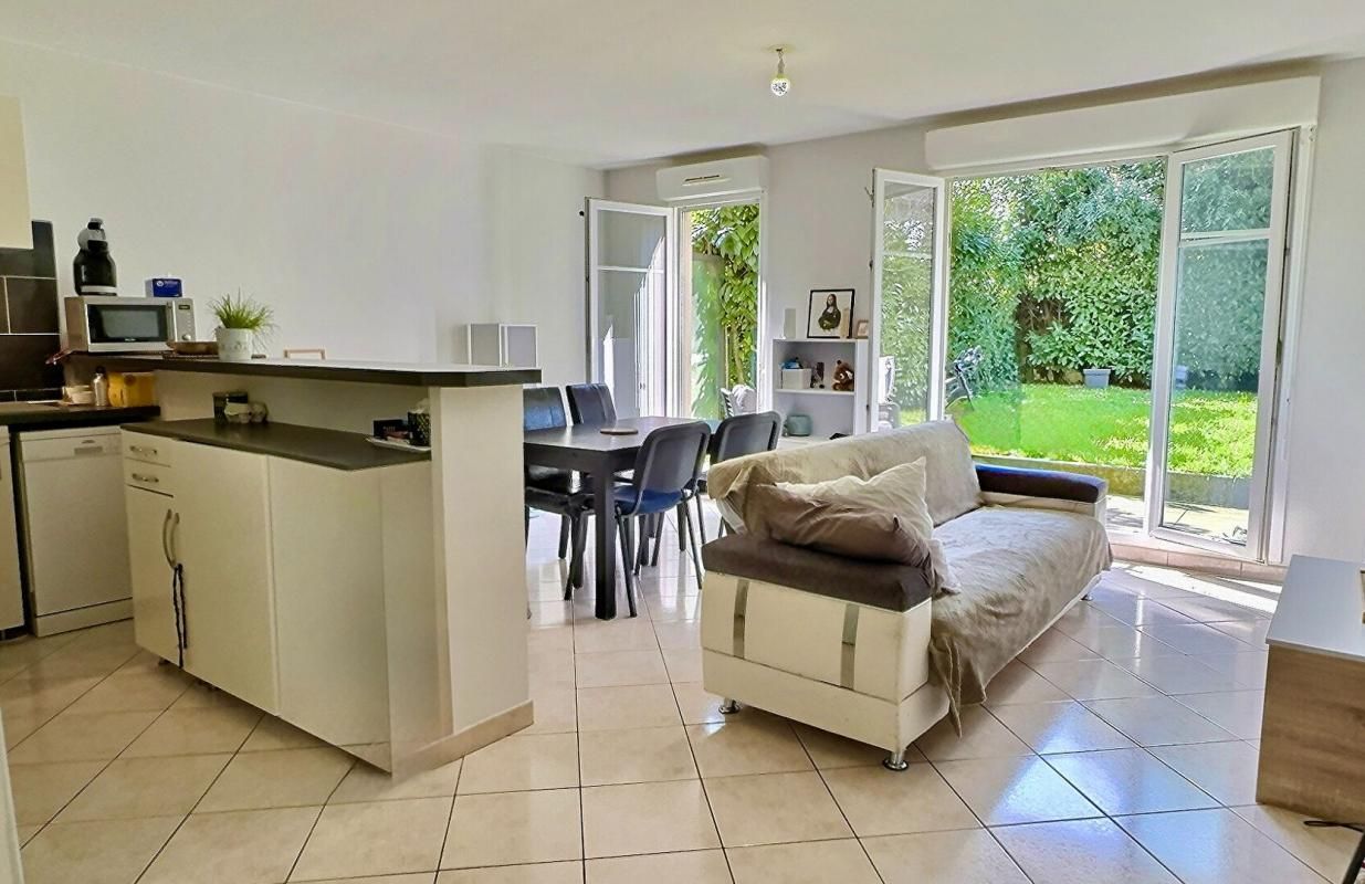 Appartement Ozoir La Ferriere 2 pièce(s) 47 m2 avec jardin sans vis à vis