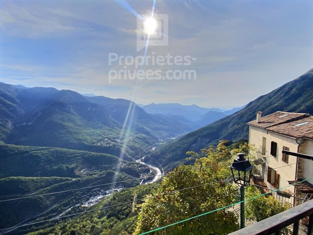 Maison de village Bairols 2 pièce(s)