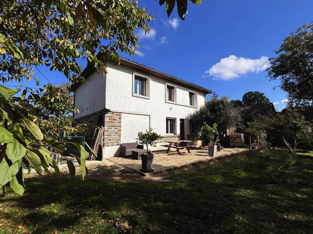 Maison Dussac 5 pièce(s) 80 m2