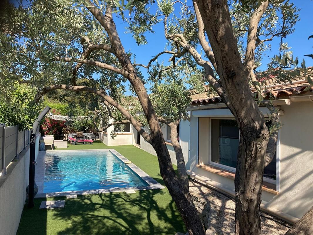 Maison Roquefort La Bedoule 7 pièce(s) 161 m2